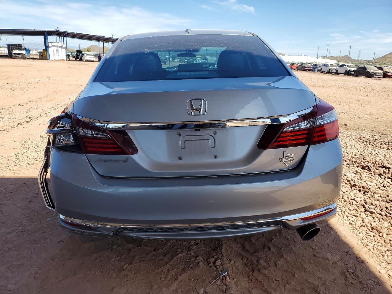 2016 HONDA ACCORD EXL photo 6