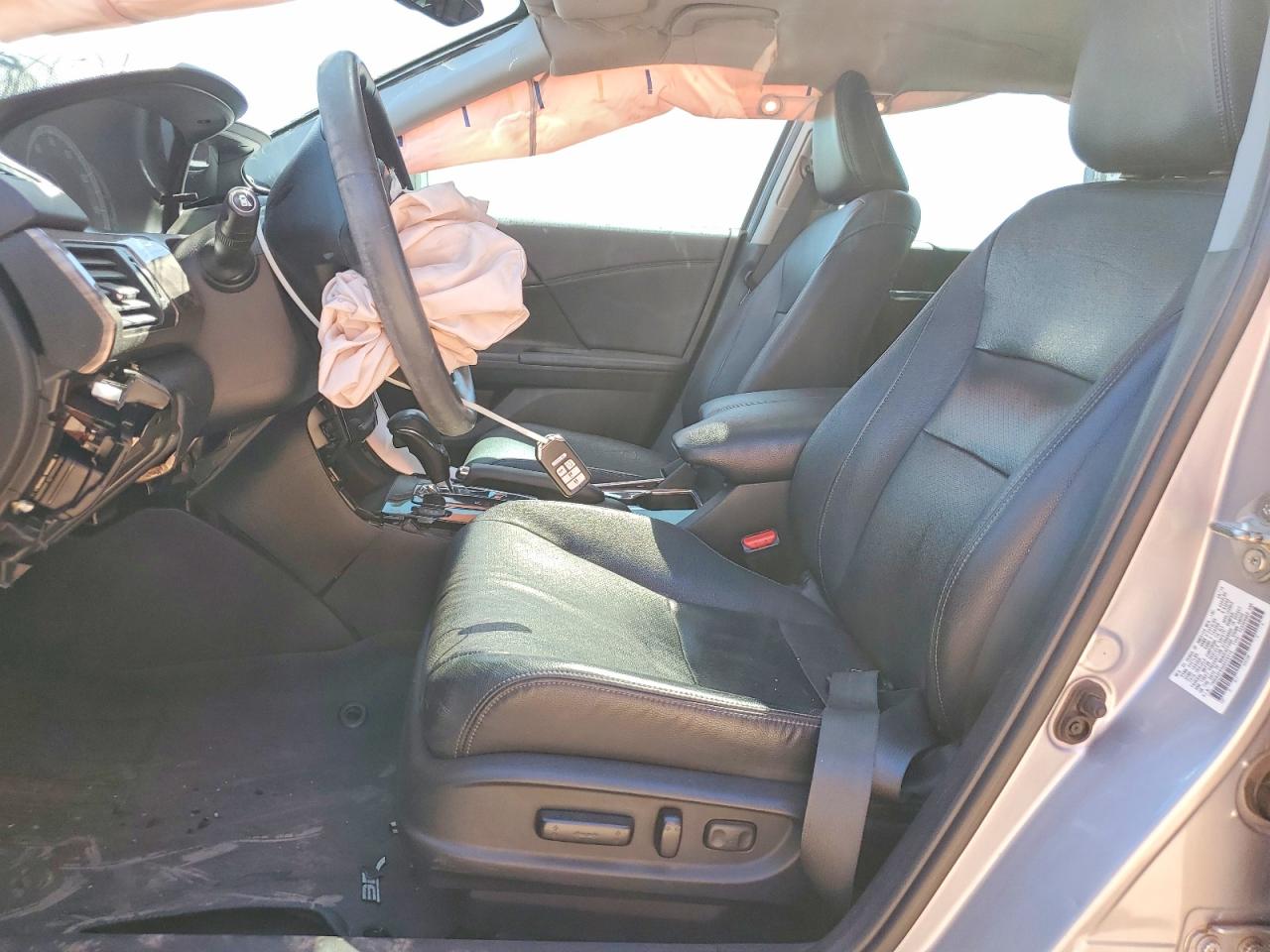 2016 HONDA ACCORD EXL photo 7
