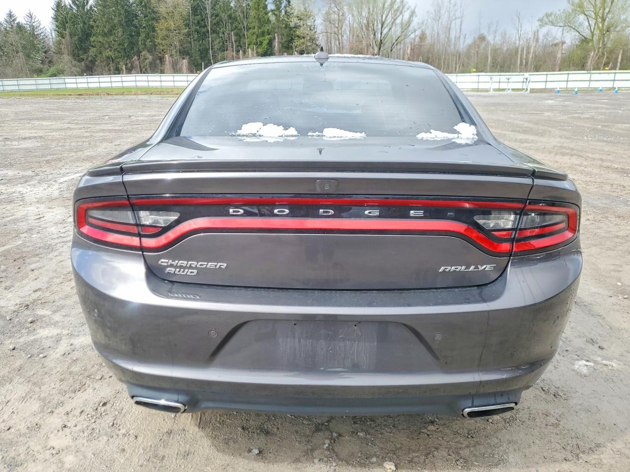 2017 DODGE CHARGER SXT photo 6