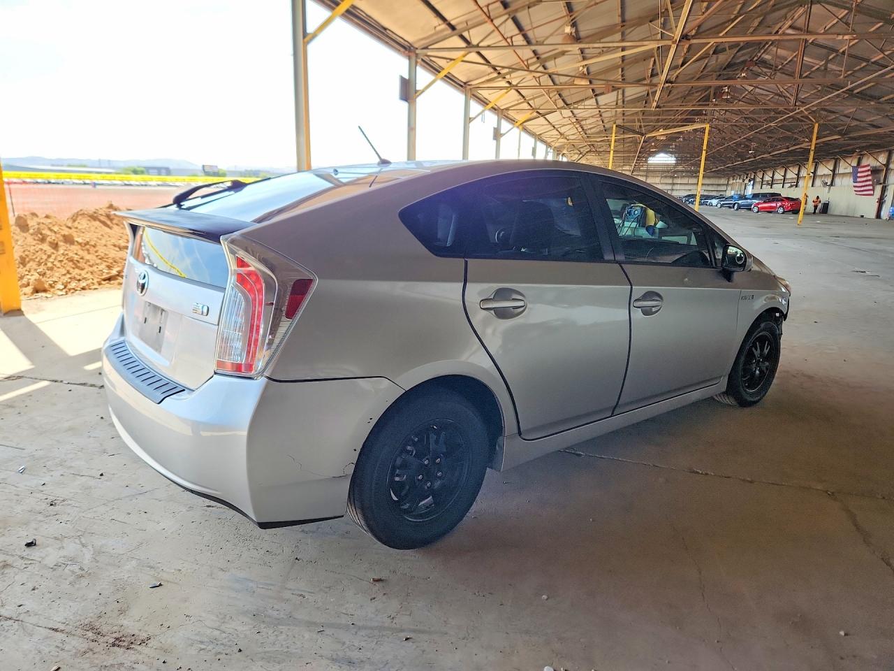 2012 TOYOTA PRIUS TWO photo 3