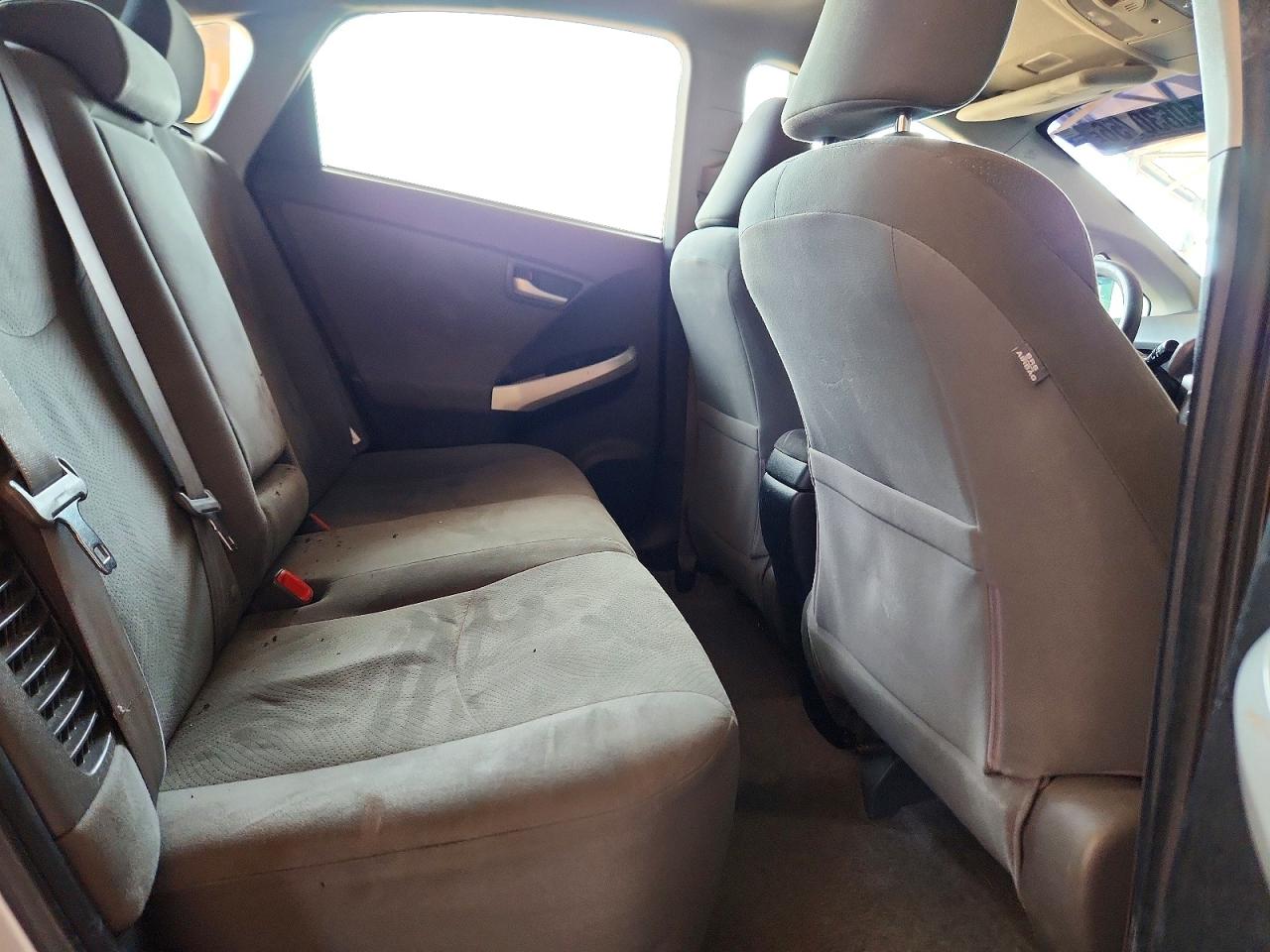 2012 TOYOTA PRIUS TWO photo 10