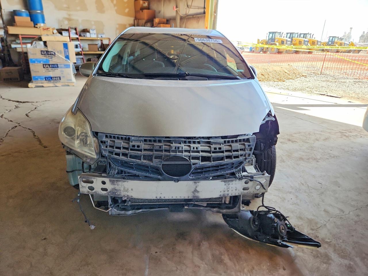 2012 TOYOTA PRIUS TWO photo 5