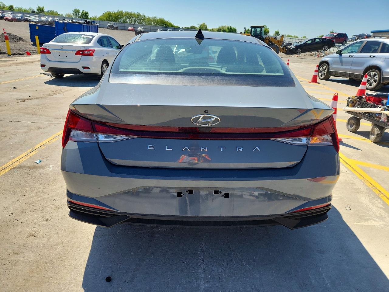 2021 HYUNDAI ELANTRA SE photo 11