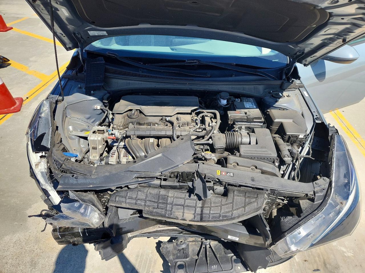 2021 HYUNDAI ELANTRA SE photo 21