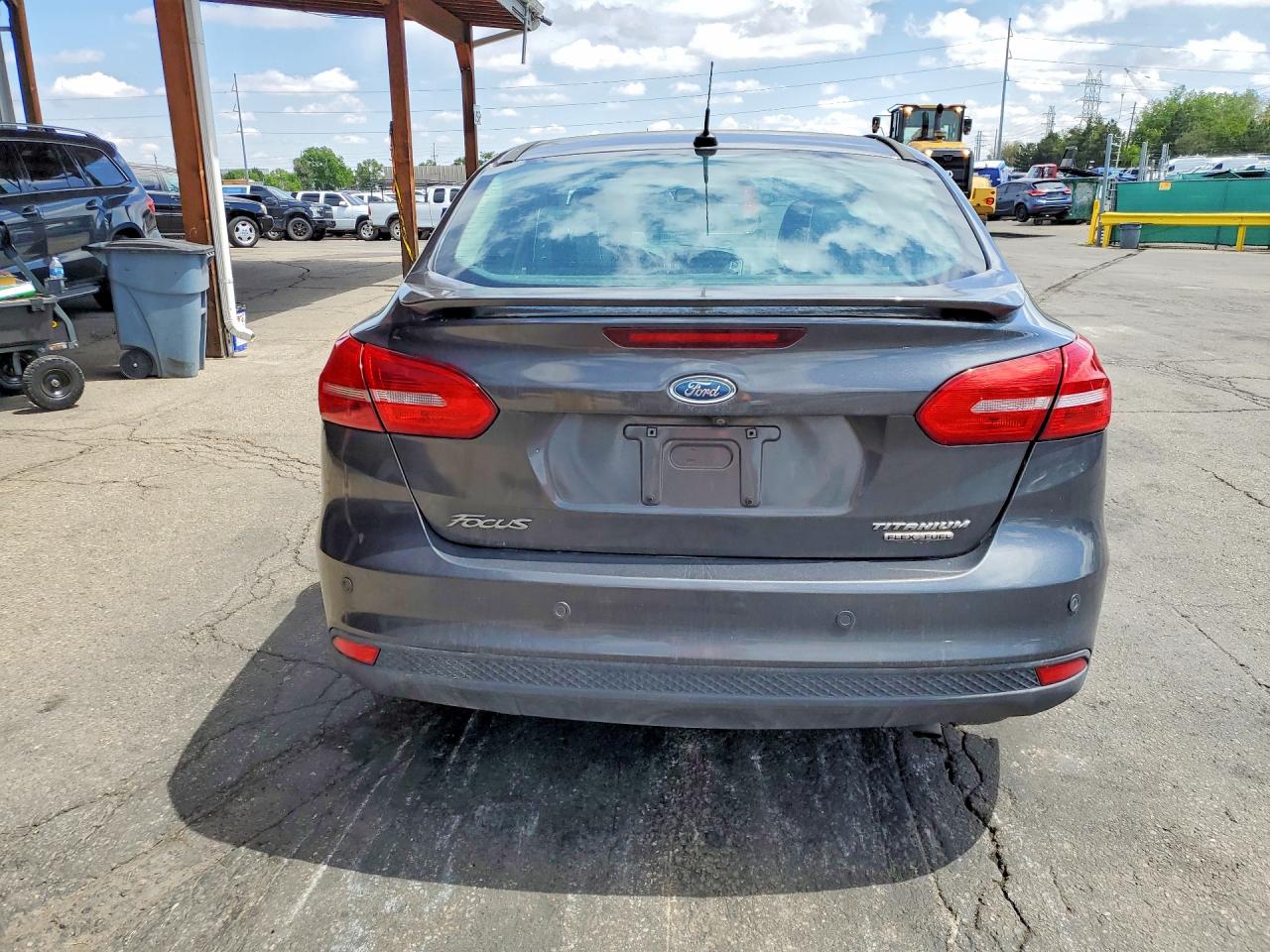 2015 FORD FOCUS TITANIUM photo 16