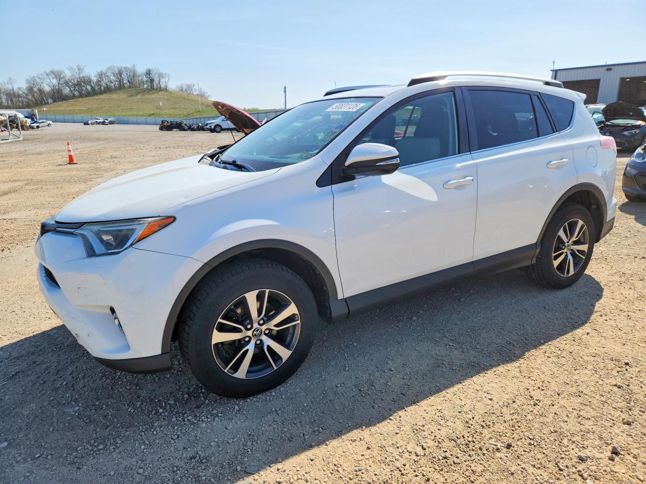 2016 TOYOTA RAV4