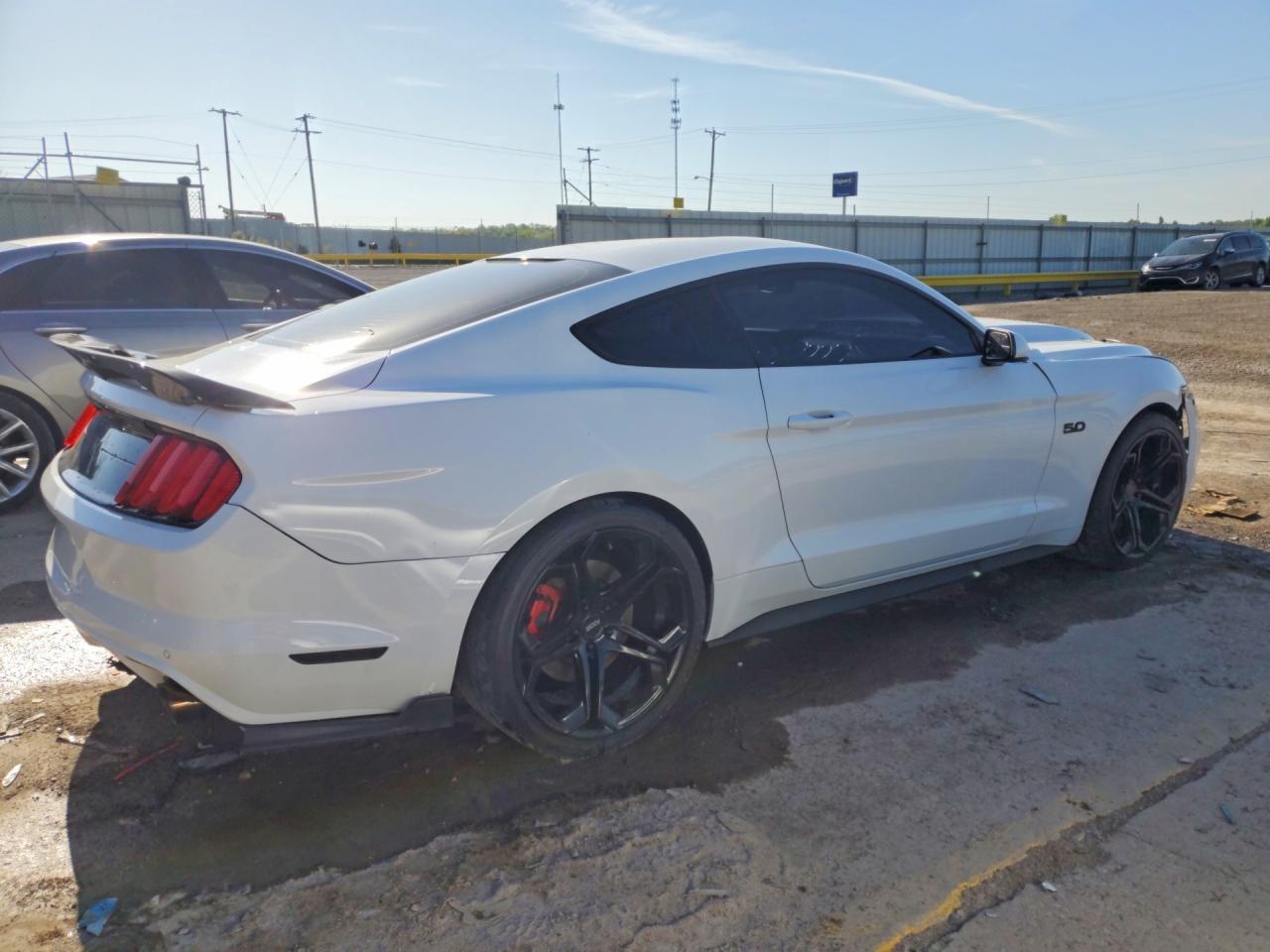 2015 FORD MUSTANG GT photo 7