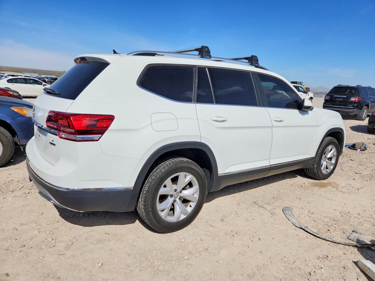 2018 VOLKSWAGEN ATLAS SEL photo 5