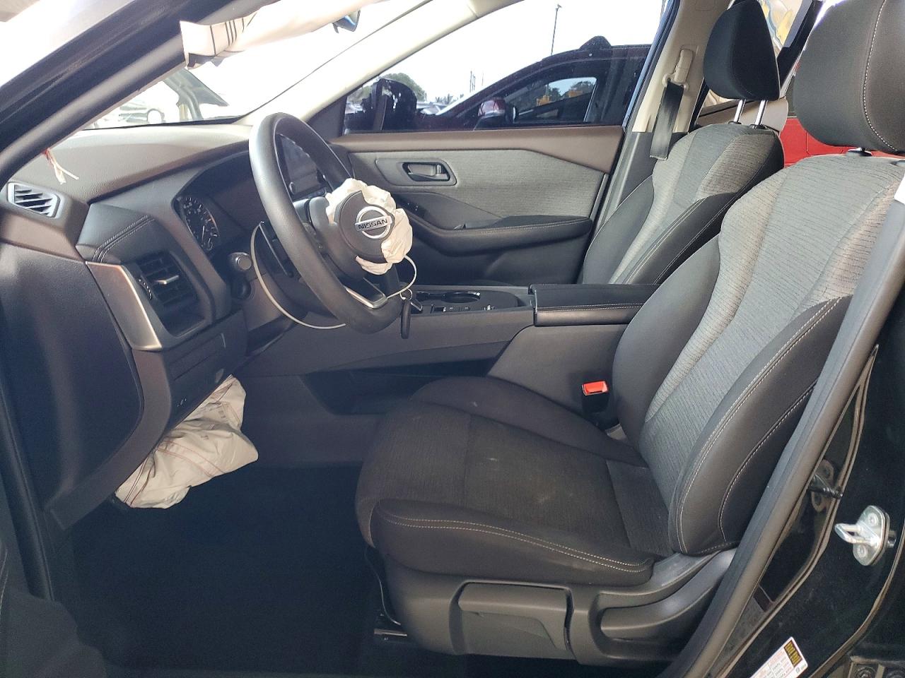 2021 NISSAN ROGUE S photo 19