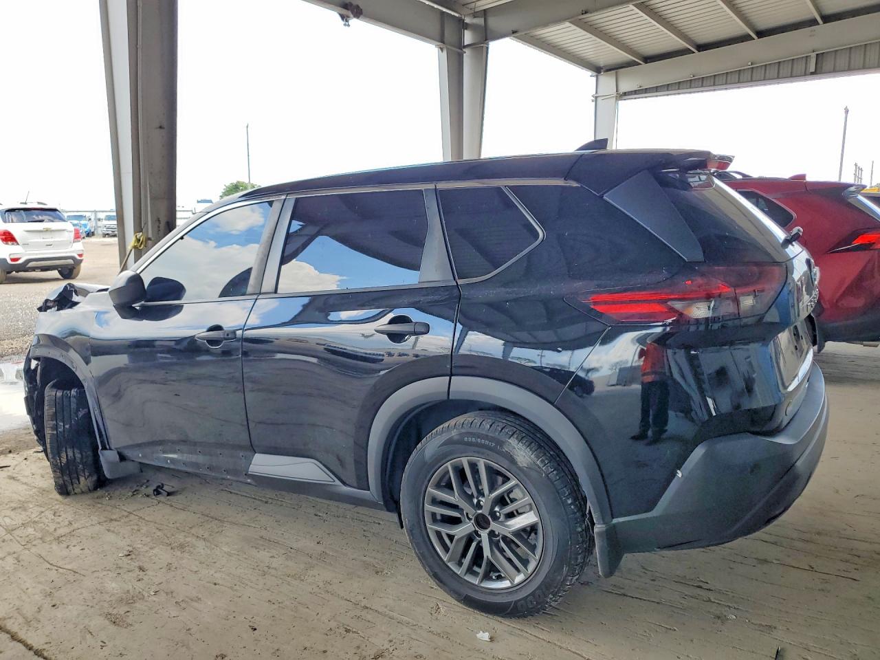 2021 NISSAN ROGUE S photo 4