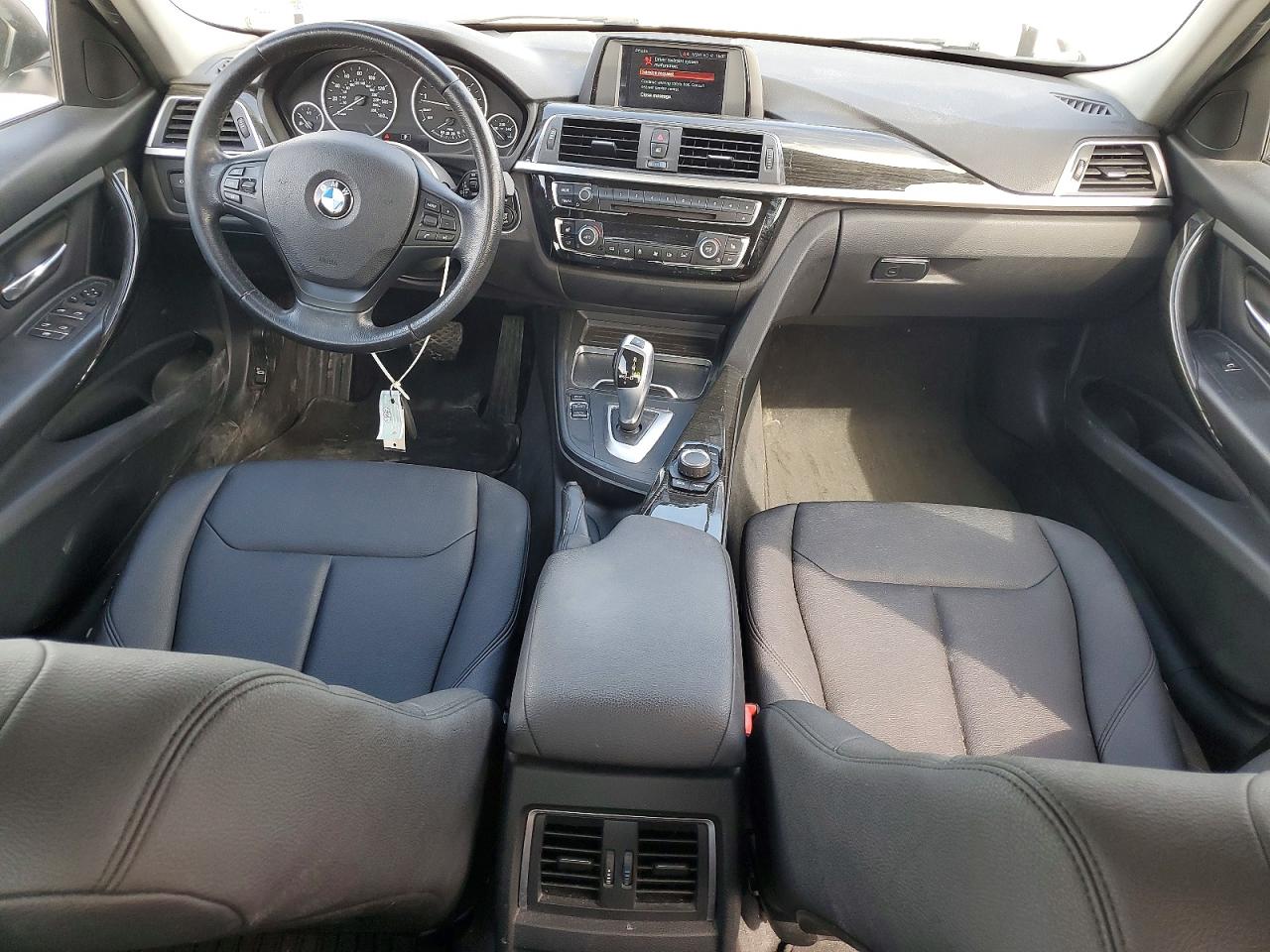 2018 BMW 320 XI photo 8