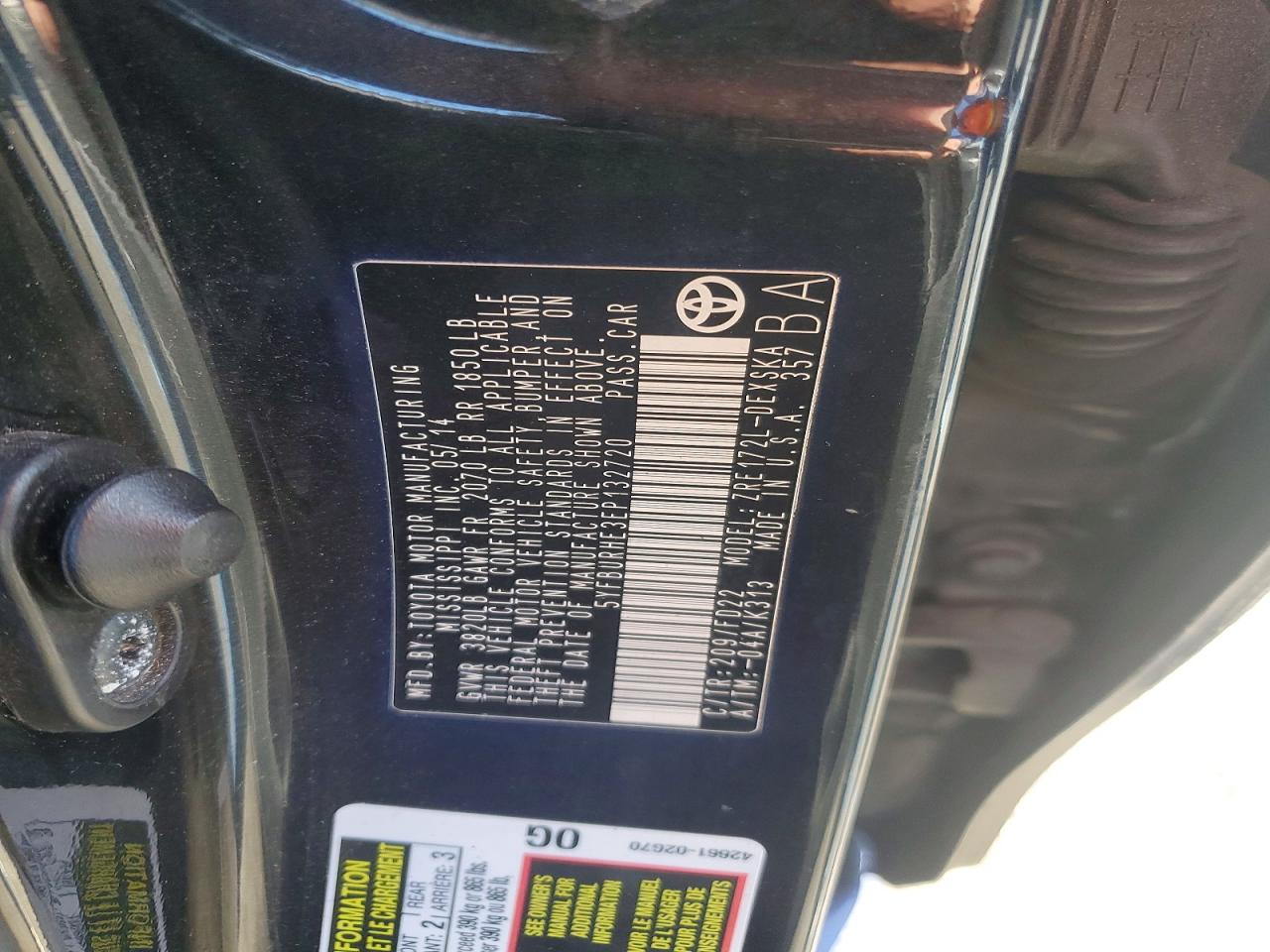 2014 TOYOTA COROLLA S photo 34