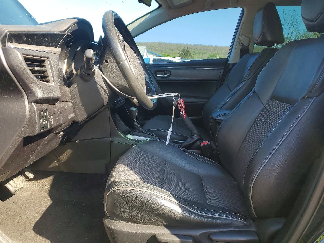 2014 TOYOTA COROLLA S photo 19