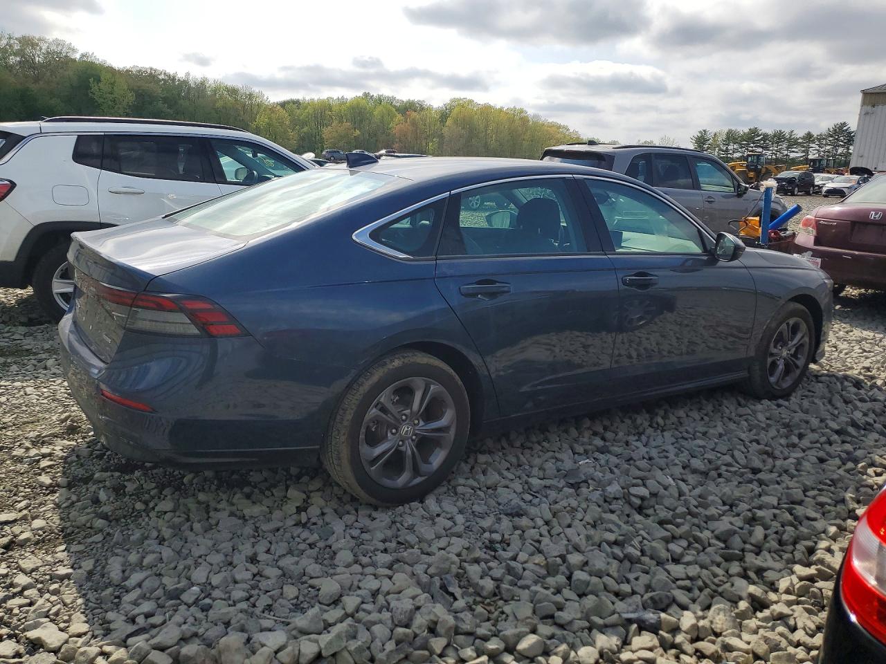 2025 HONDA ACCORD HYBRID EXL photo 3