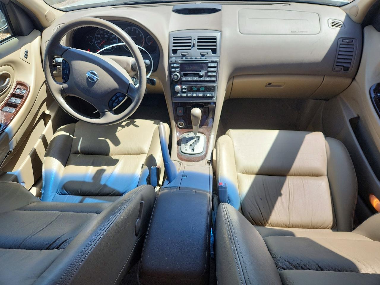 2003 NISSAN MAXIMA GXE photo 8