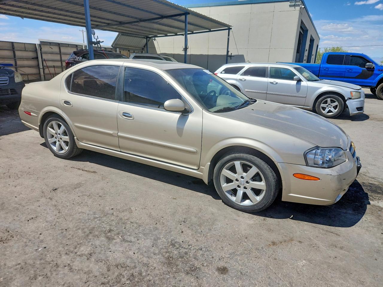 2003 NISSAN MAXIMA GXE photo 4