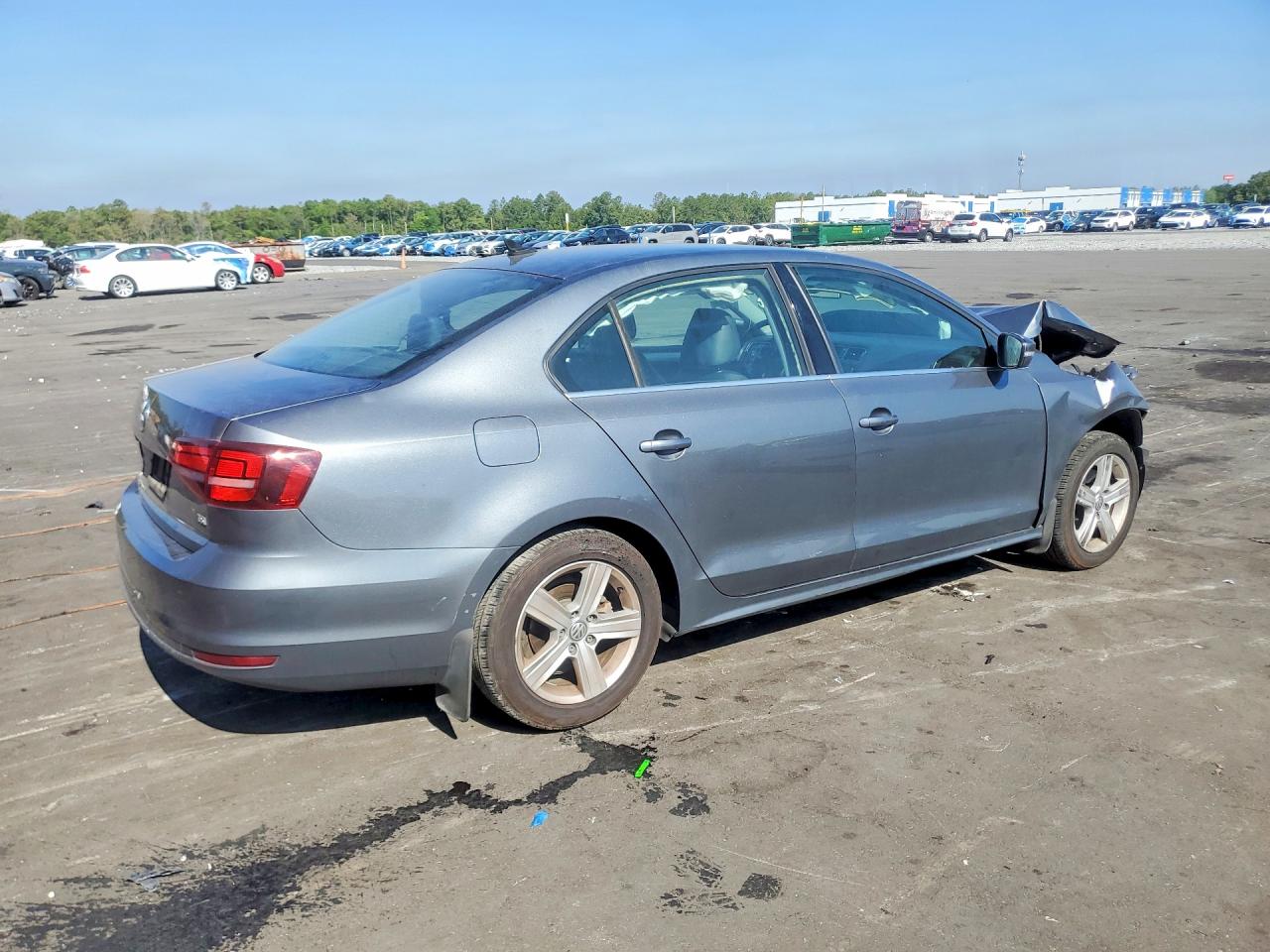 2016 VOLKSWAGEN JETTA SE photo 5