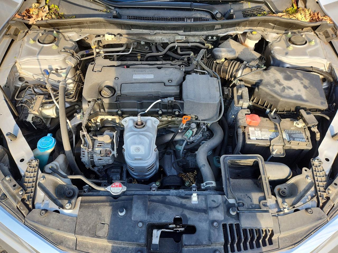 2017 HONDA ACCORD LX photo 31