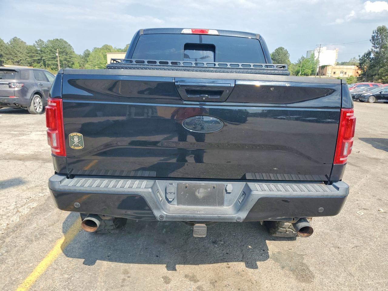 2017 FORD F150 SUPERCREW photo 11