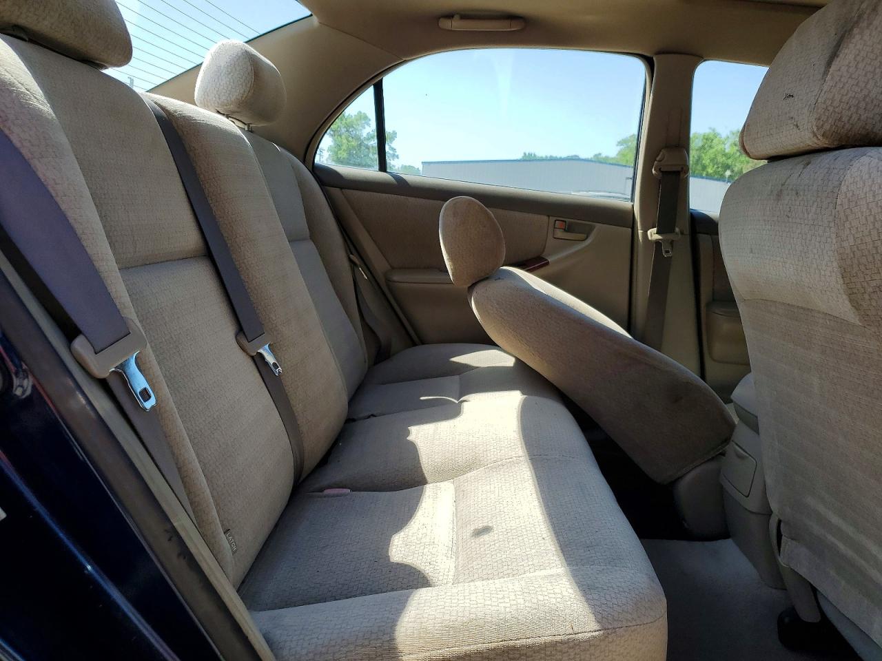 2004 CHEV COROLLA photo 19