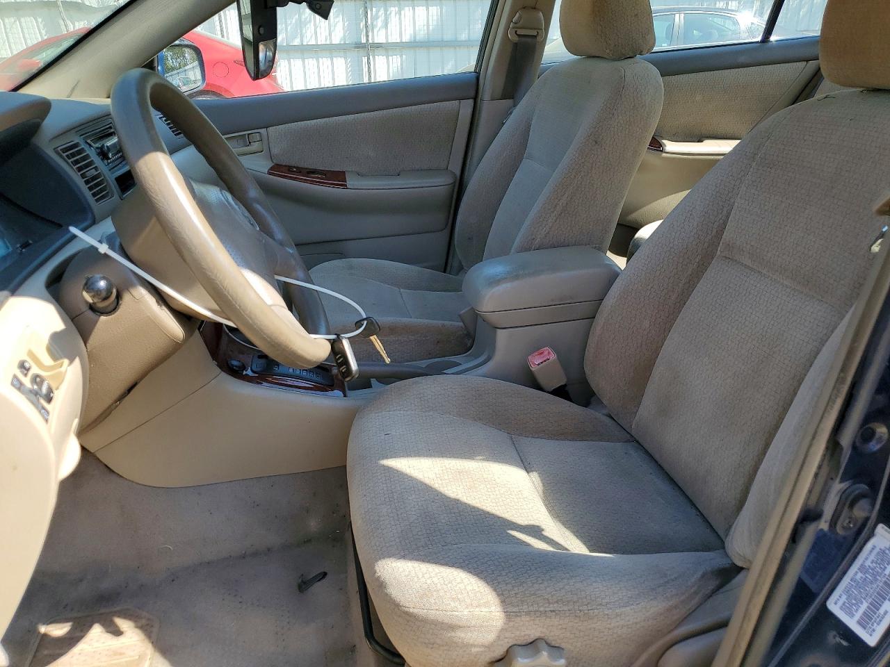 2004 CHEV COROLLA photo 13