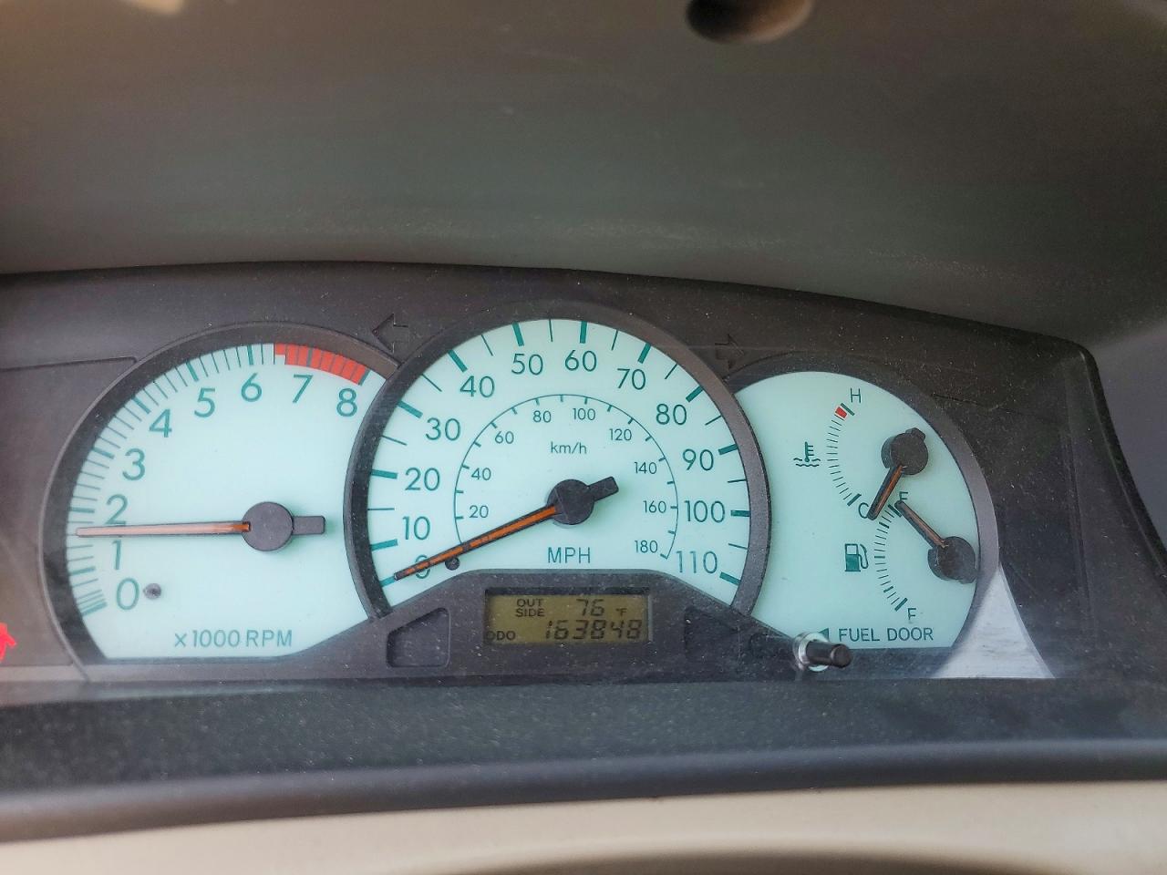 2004 CHEV COROLLA photo 17