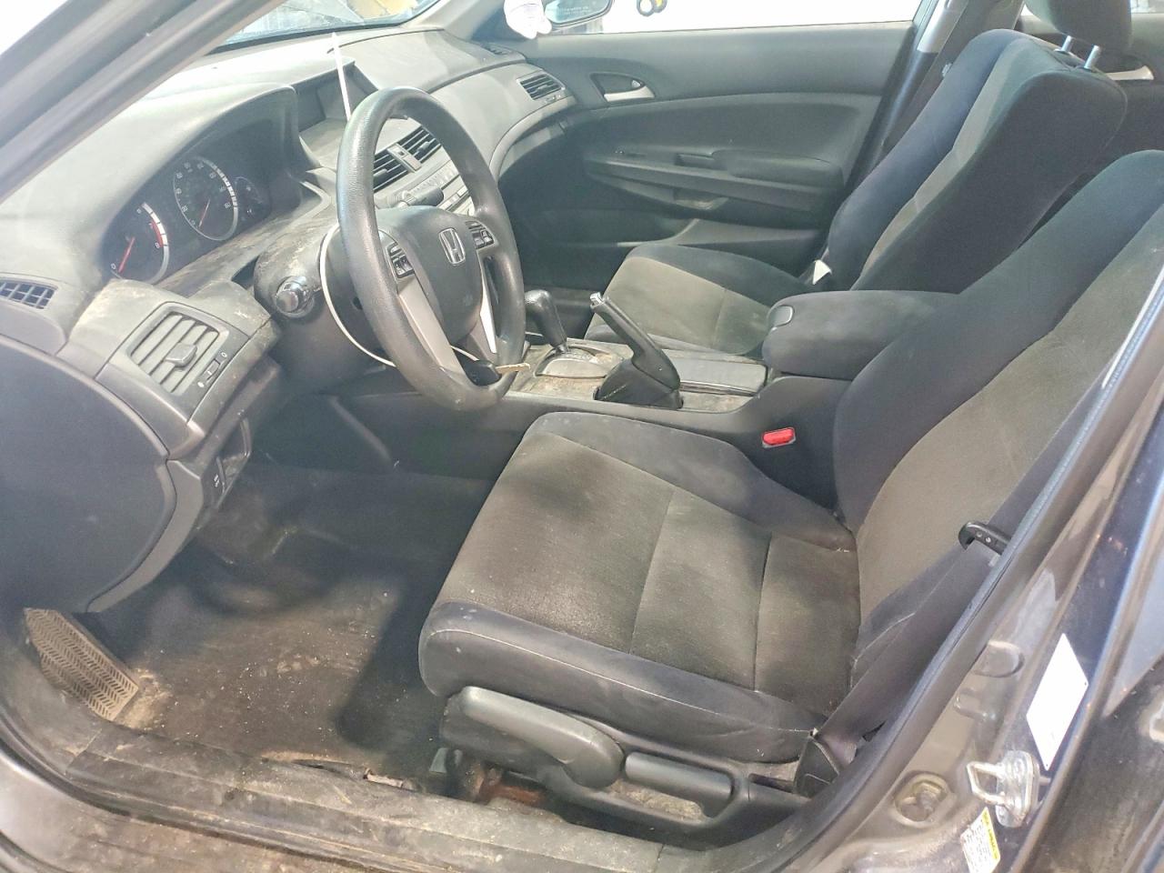 2009 HONDA ACCORD LX photo 19