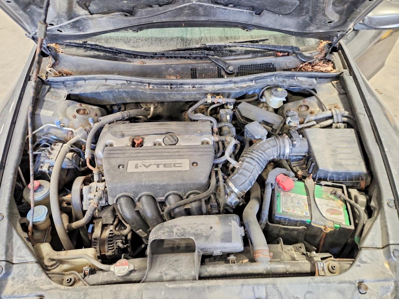 2009 HONDA ACCORD LX photo 31