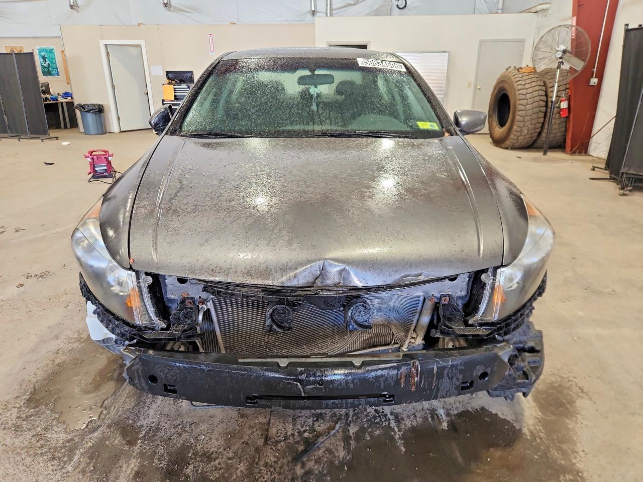 2009 HONDA ACCORD LX photo 13