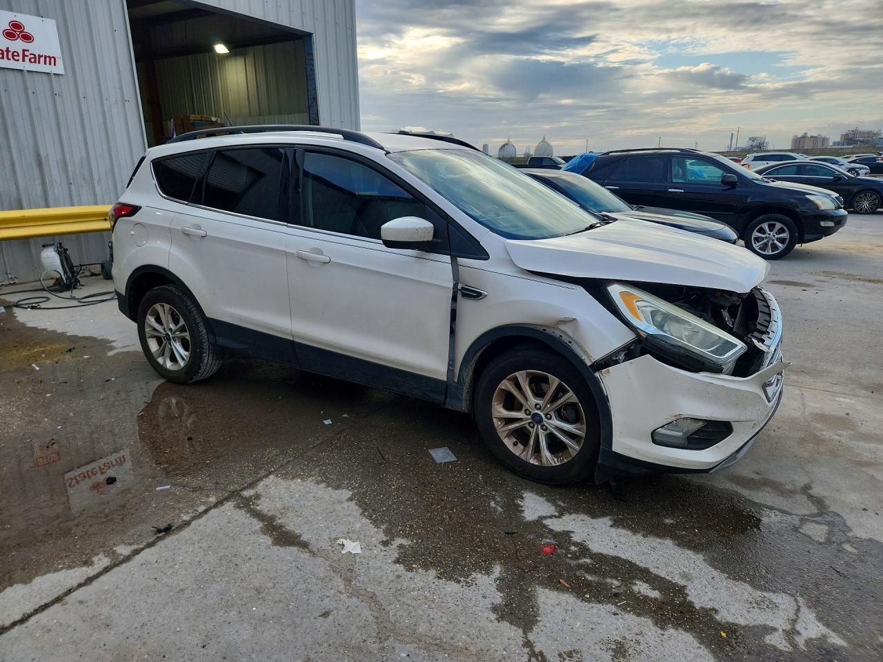 2018 FORD ESCAPE SEL photo 7