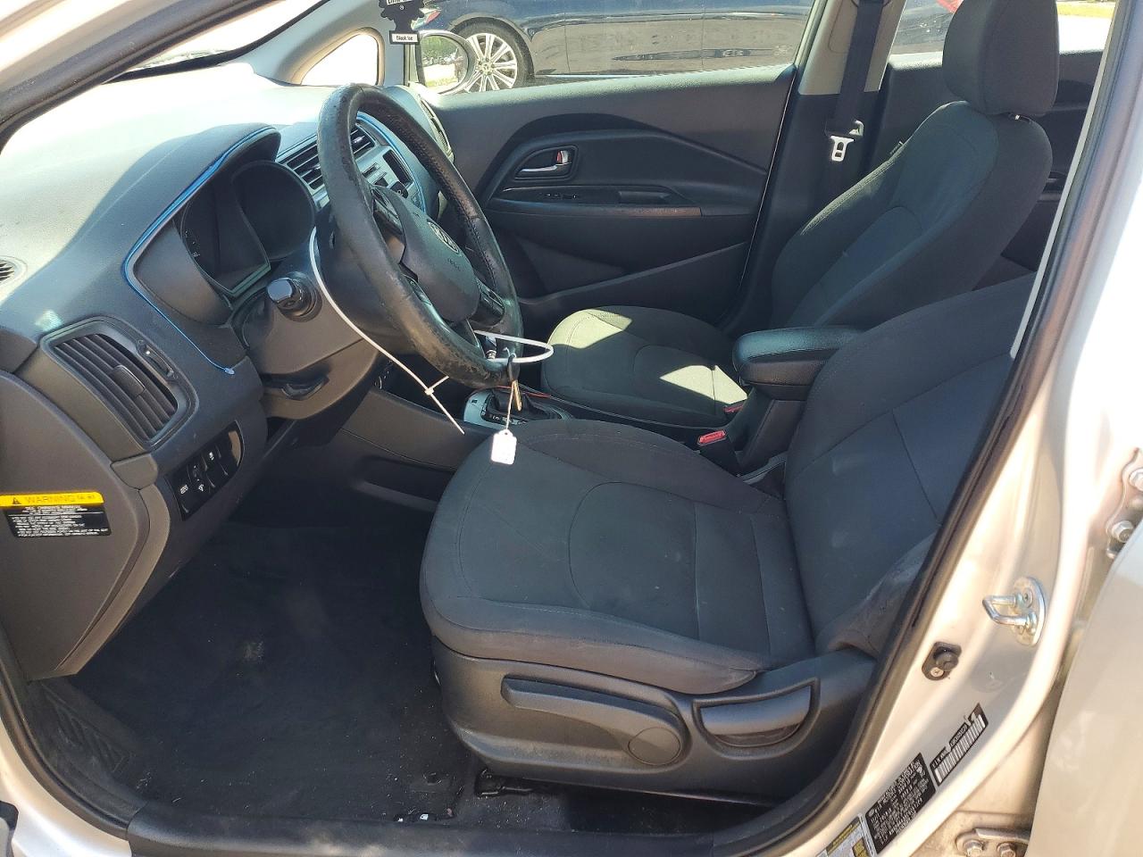 2012 KIA RIO EX photo 19