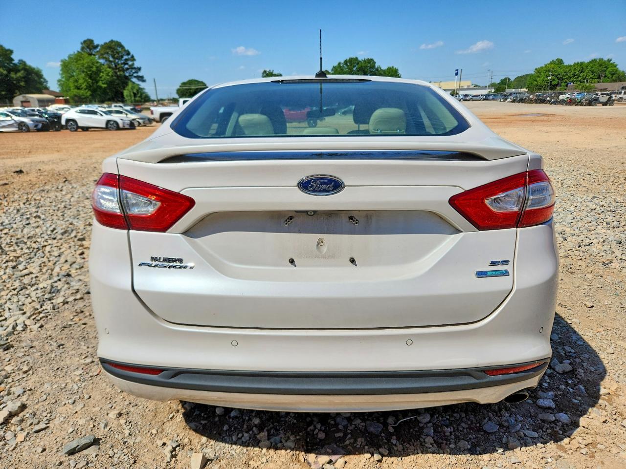 2016 FORD FUSION SE photo 11