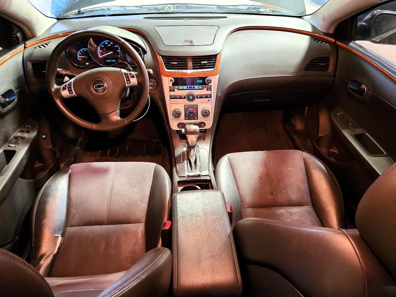 2009 CHEVROLET MALIBU 2LT photo 8