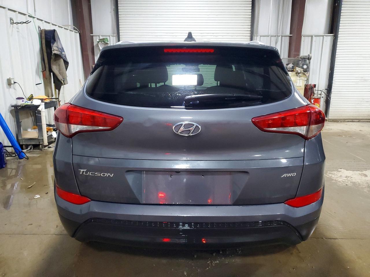 2018 HYUNDAI TUCSON SEL photo 16