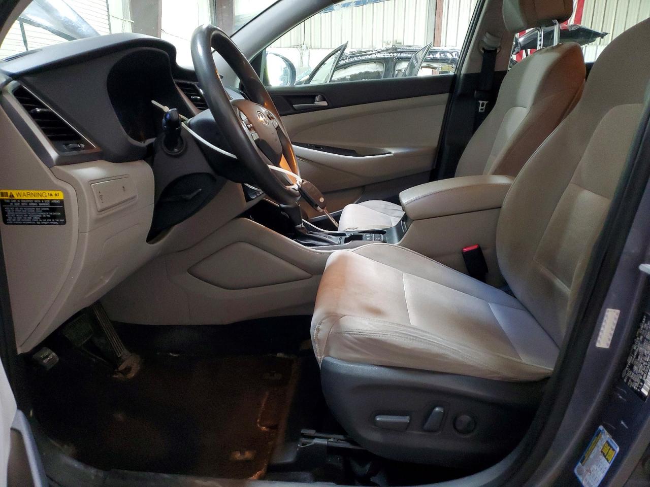 2018 HYUNDAI TUCSON SEL photo 19