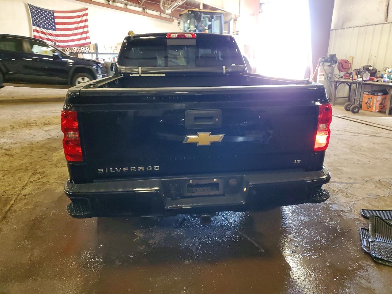 2017 CHEVROLET SILVERADO K1500 LT photo 11