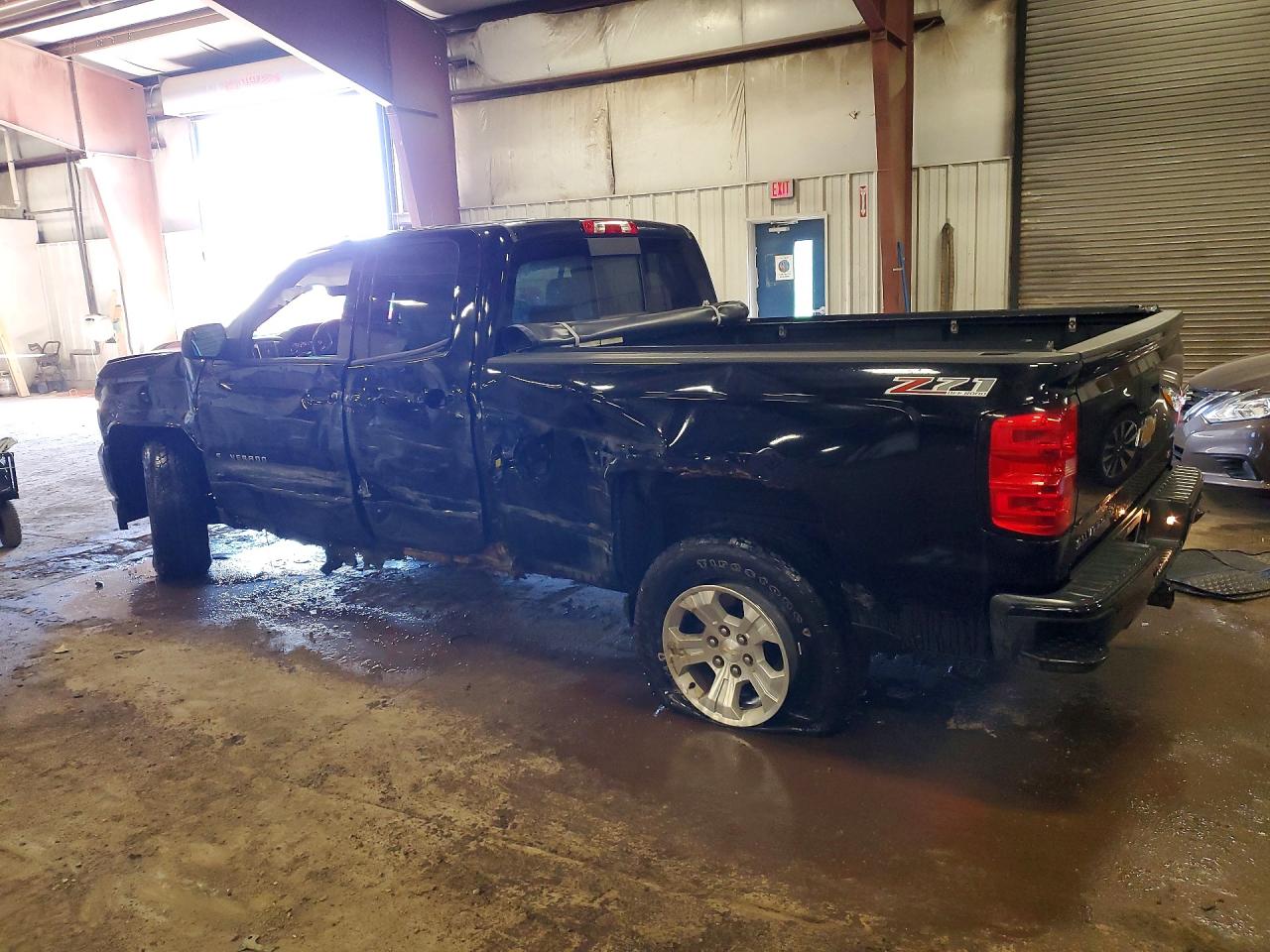 2017 CHEVROLET SILVERADO K1500 LT photo 3