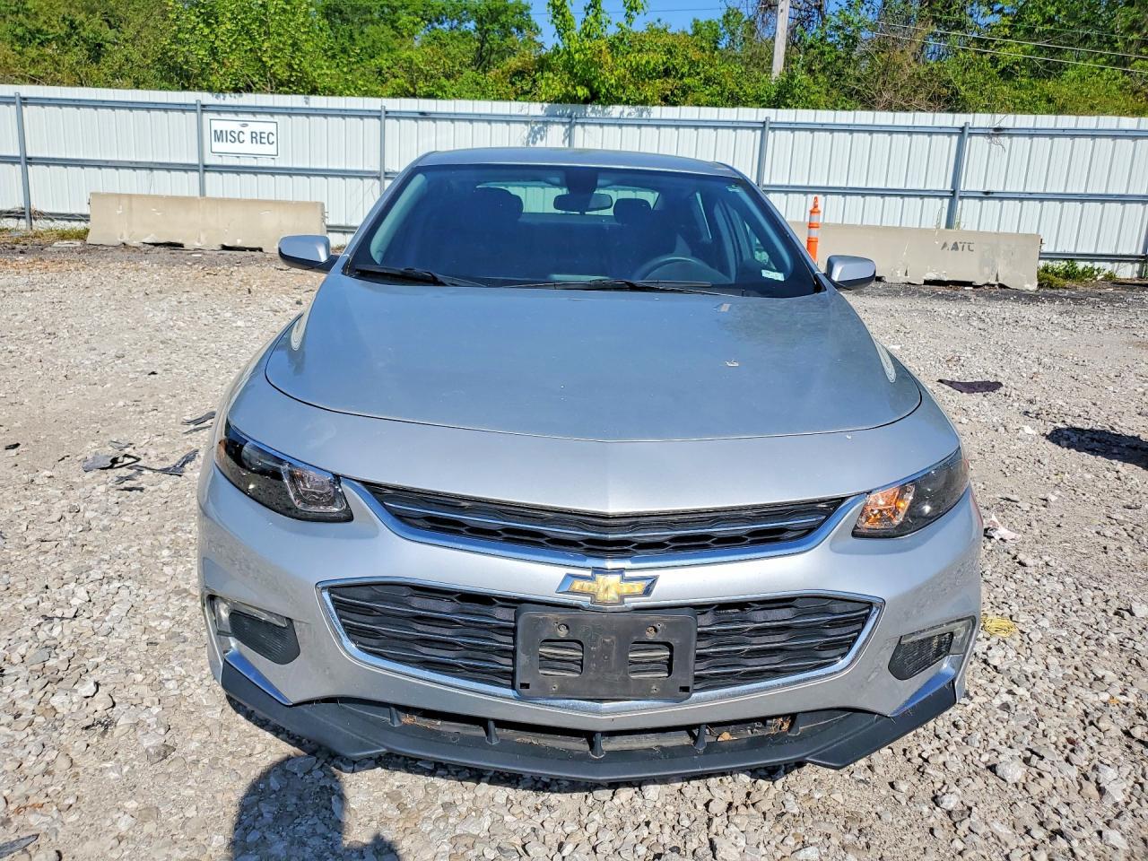 2017 CHEVROLET MALIBU LT photo 7