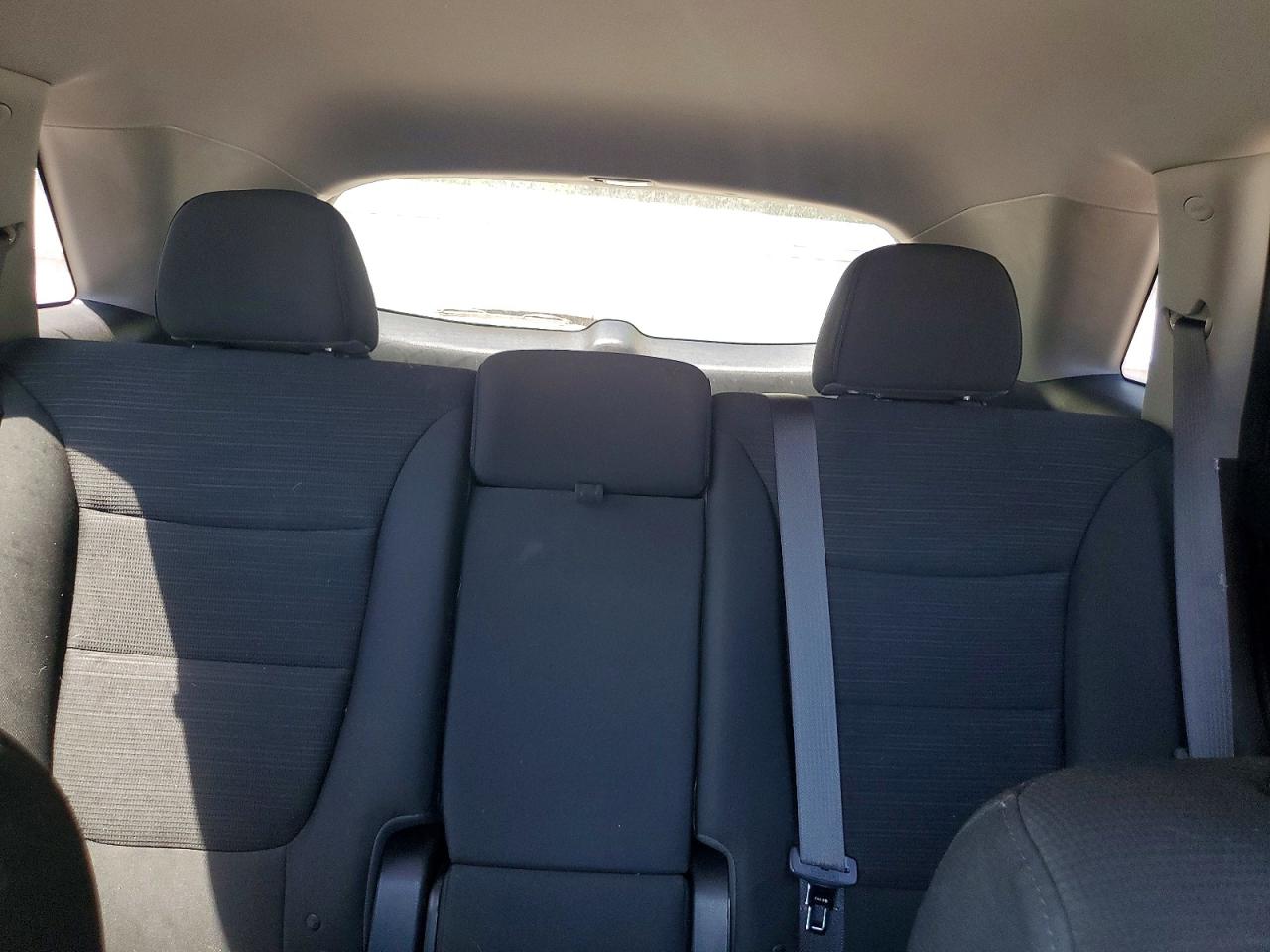 2015 KIA SORENTO LX photo 19
