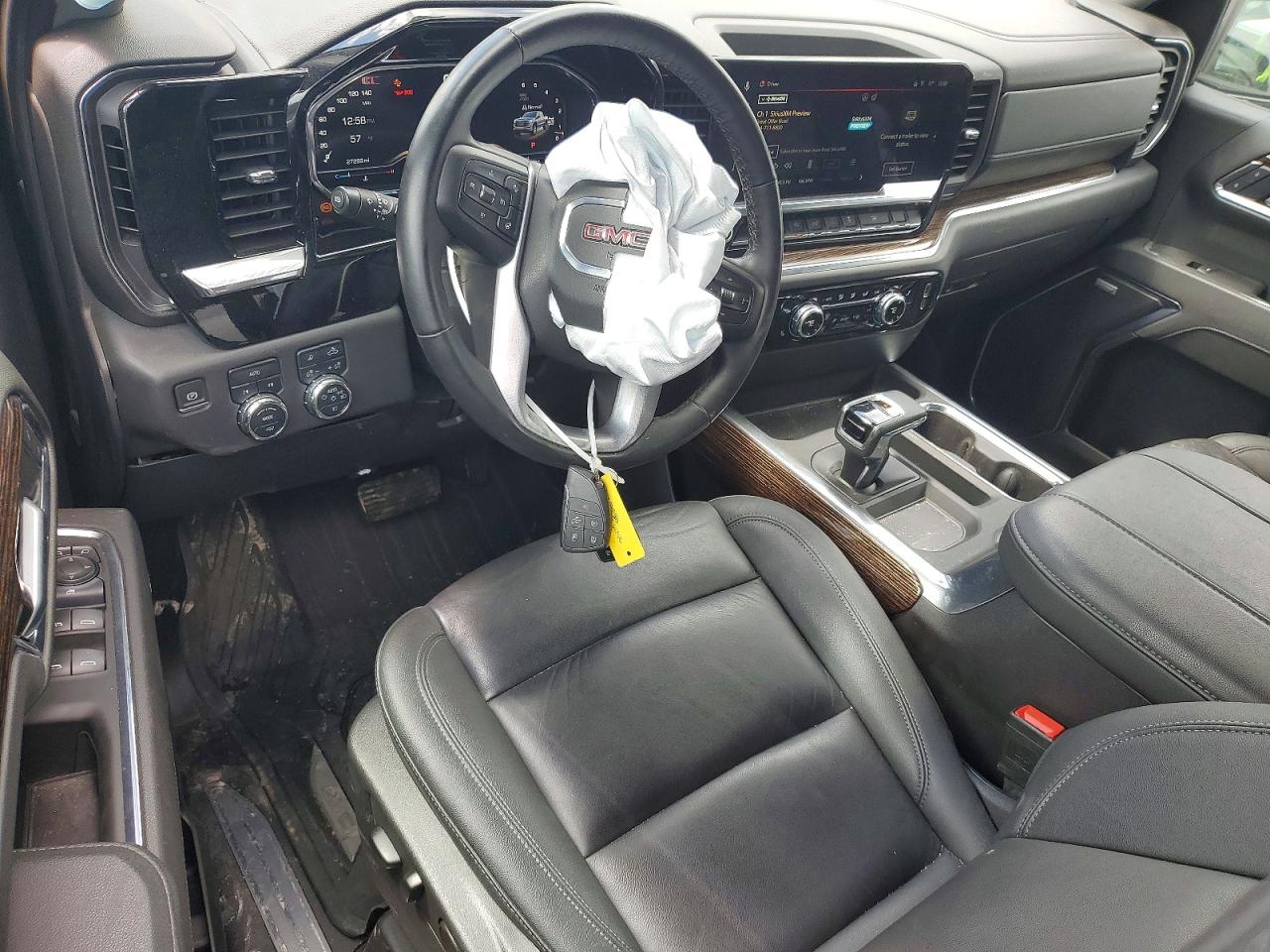 2025 GMC SIERRA photo 22