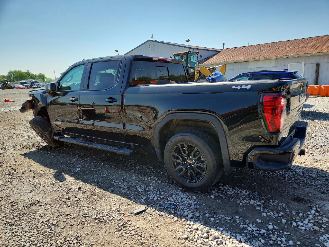 2025 GMC SIERRA photo 4
