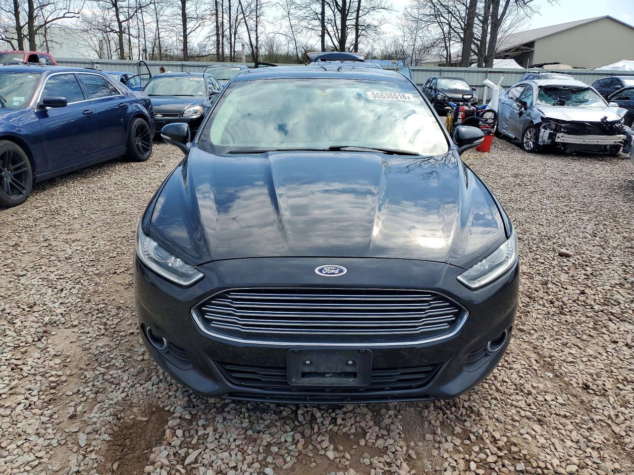 2015 FORD FUSION SE photo 13
