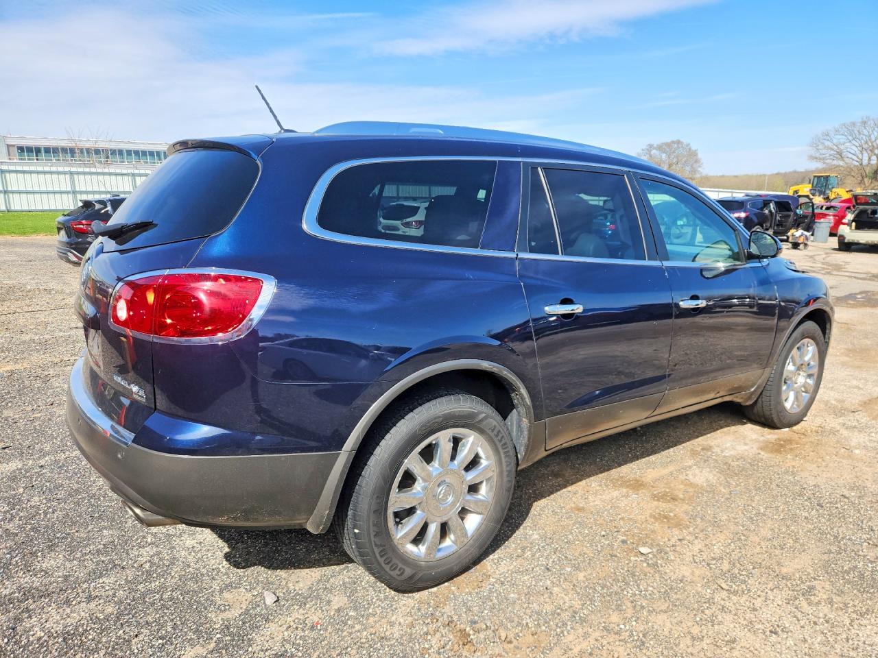 2011 BUICK ENCLAVE CXL photo 5