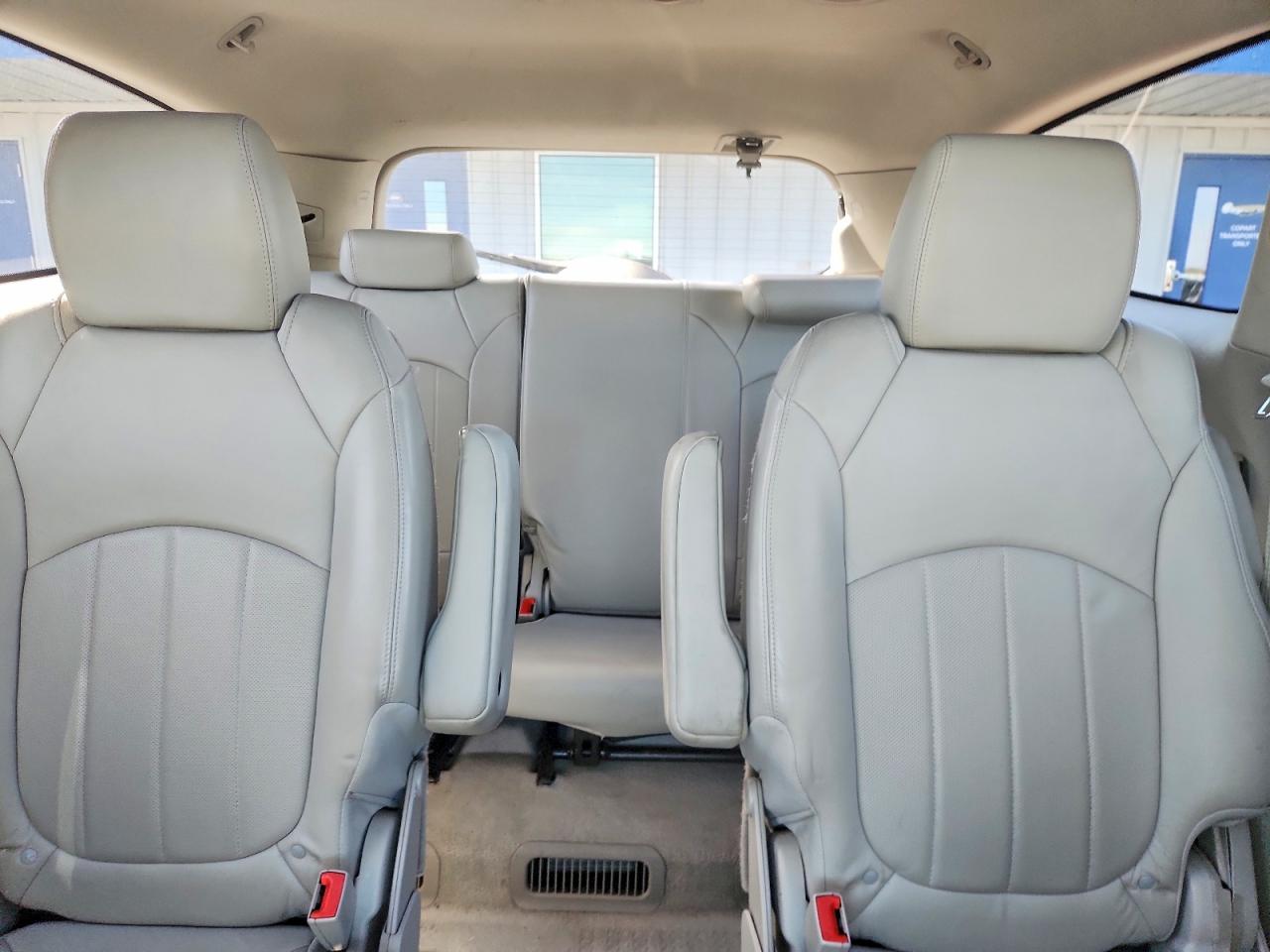 2011 BUICK ENCLAVE CXL photo 19