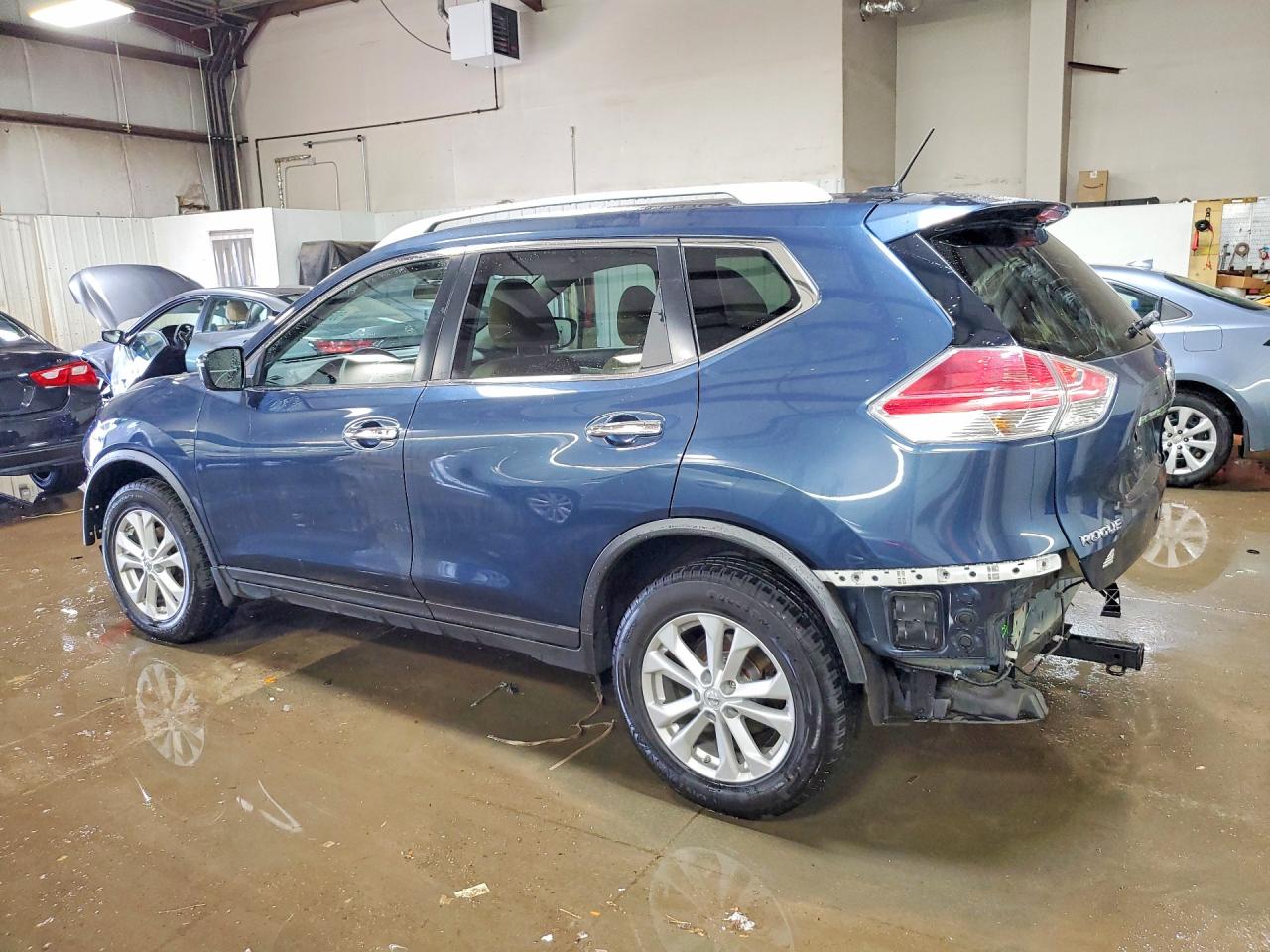 2016 NISSAN ROGUE SV photo 3