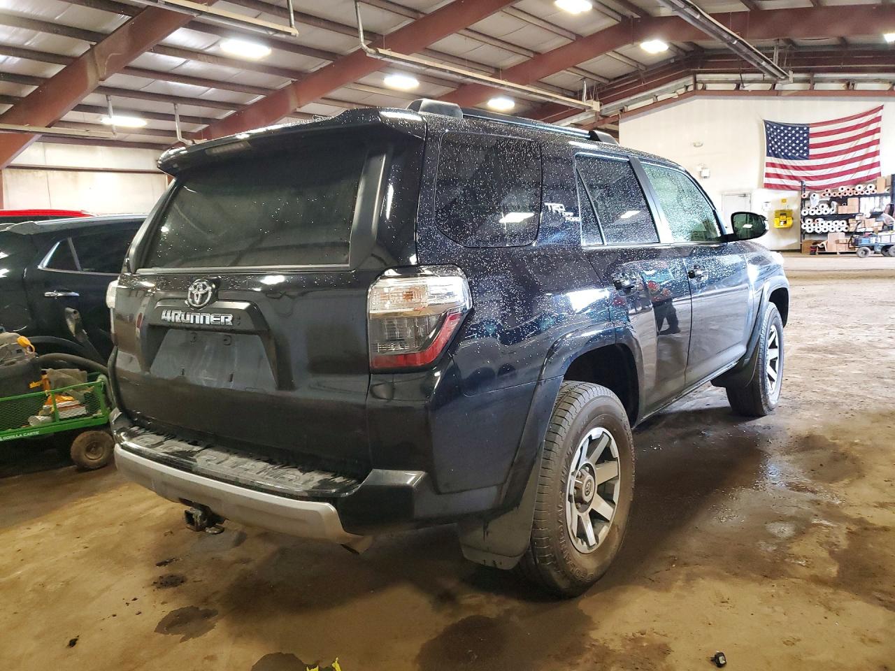 2022 TOYOTA 4RUNNER TRD OFF-ROAD PREMIUM photo 5