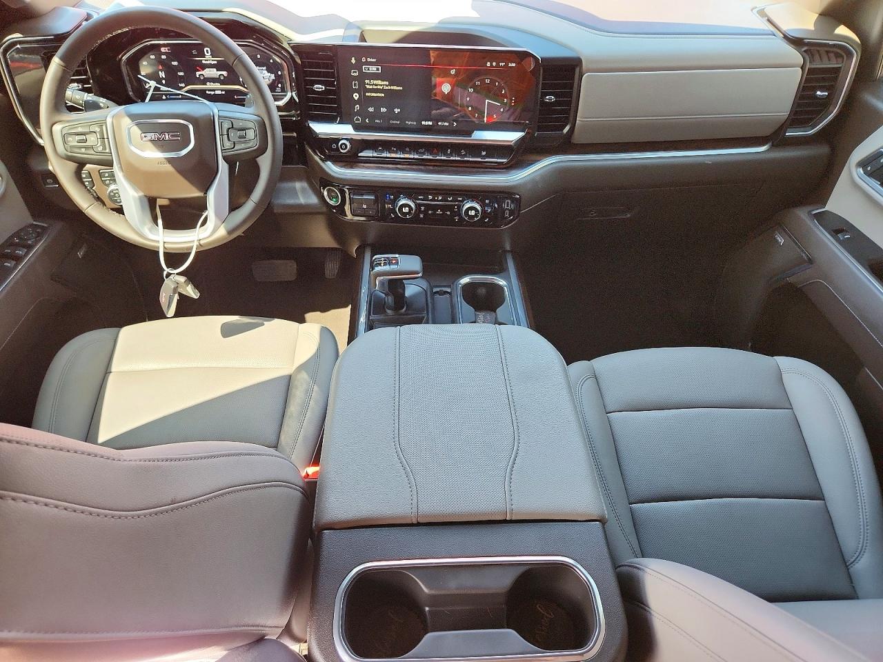 2025 GMC SIERRA K1500 SLT photo 15