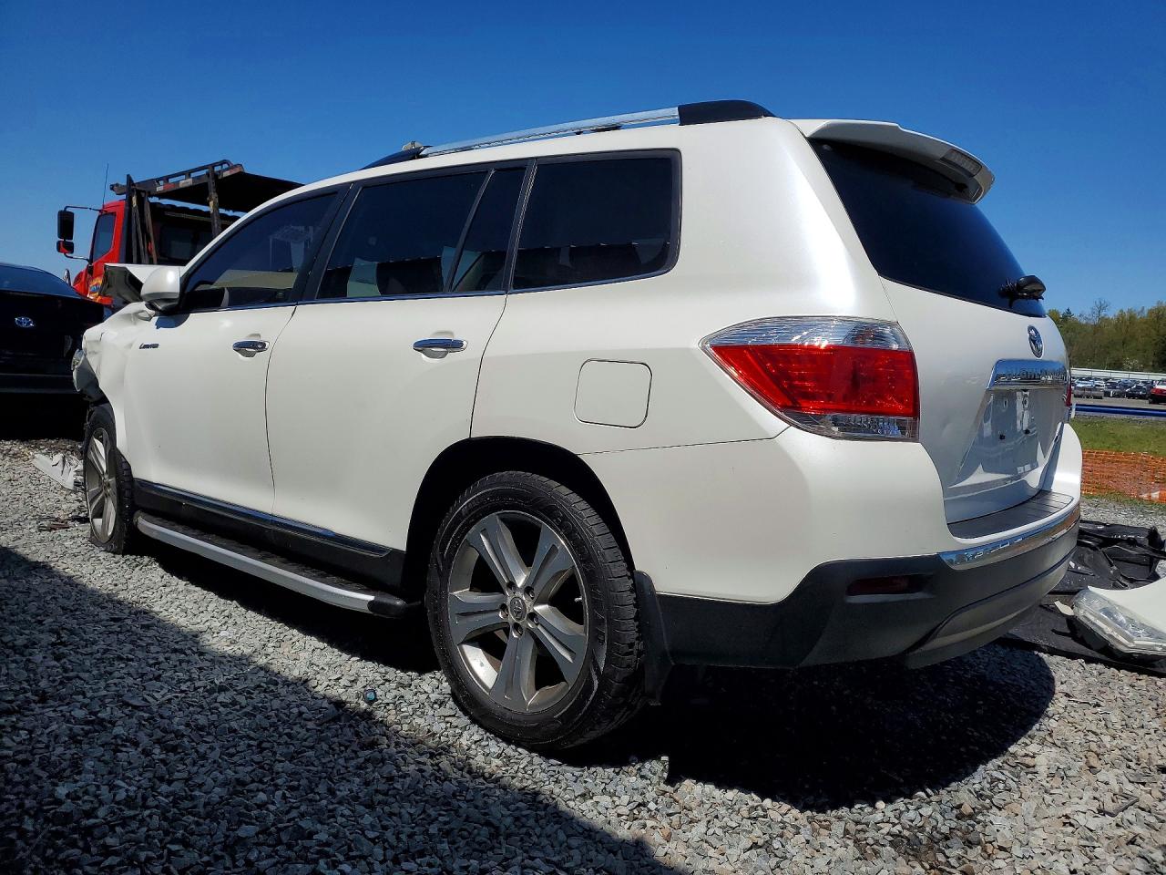 2013 TOYOTA HIGHLANDER LIMITED photo 3