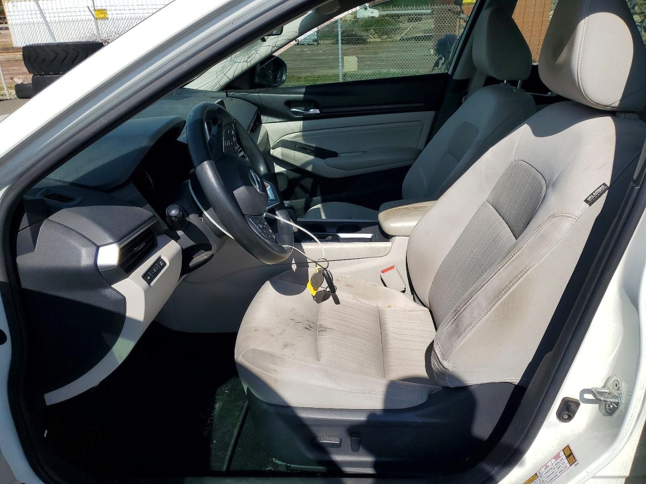 2019 NISSAN ALTIMA S photo 13