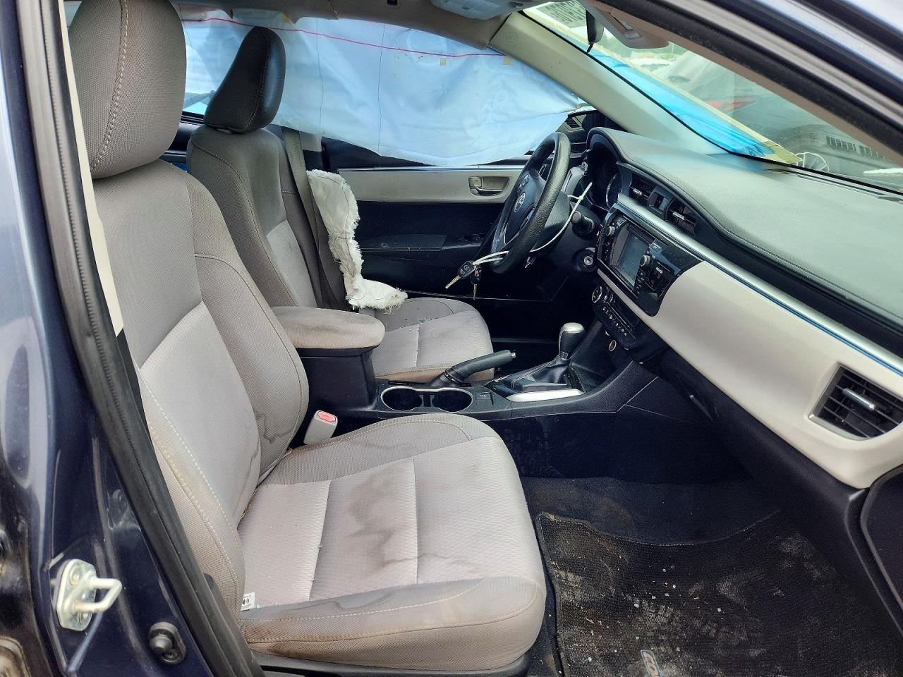 2014 TOYOTA COROLLA LE photo 13